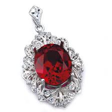 宝石ネックレス