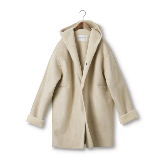 ムートンコート